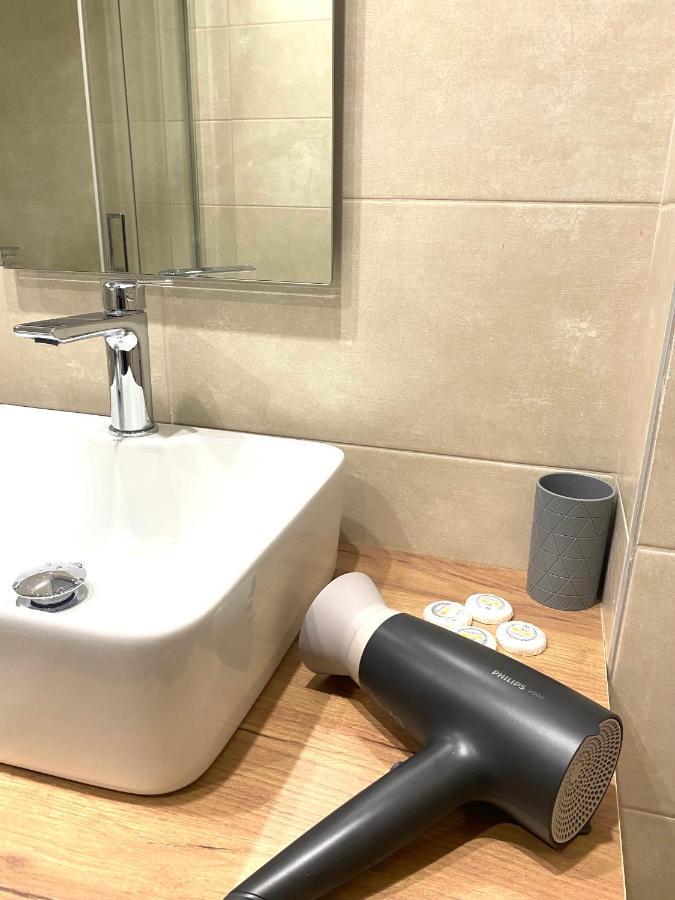 Venetia Lägenhet Tsoútsouros Exteriör bild